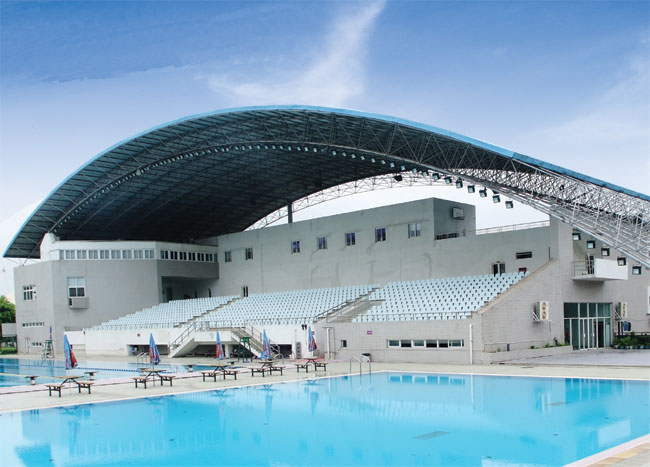 酒泉游泳馆网架